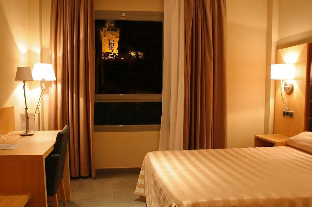 Hotel Salvevir Эхеа-де-лос-Кабальерос Экстерьер фото